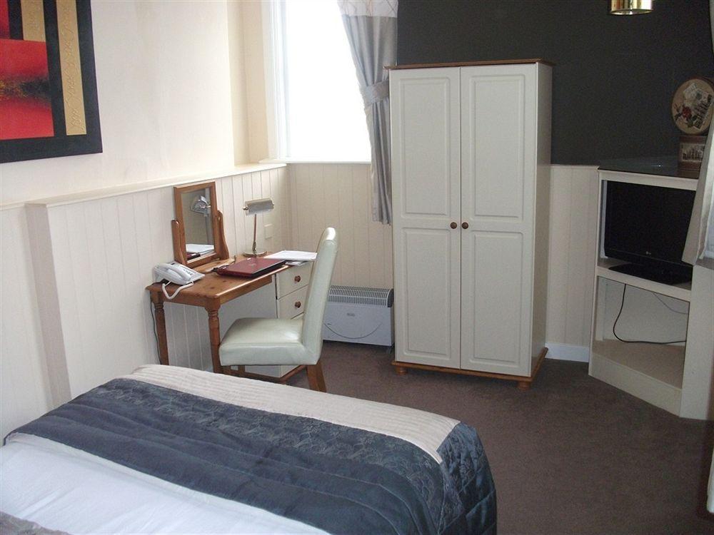 The Staincliffe Hotel Hartlepool Exterior photo